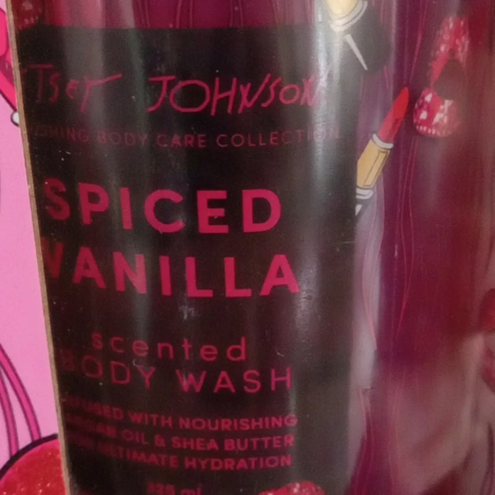 Betsey Johnson  Body Care Trio - Picture 3 of 4